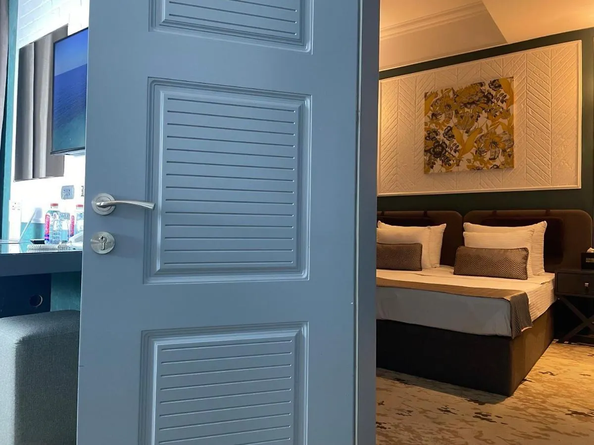 Teatro Rooms Hotel Baku 4*,